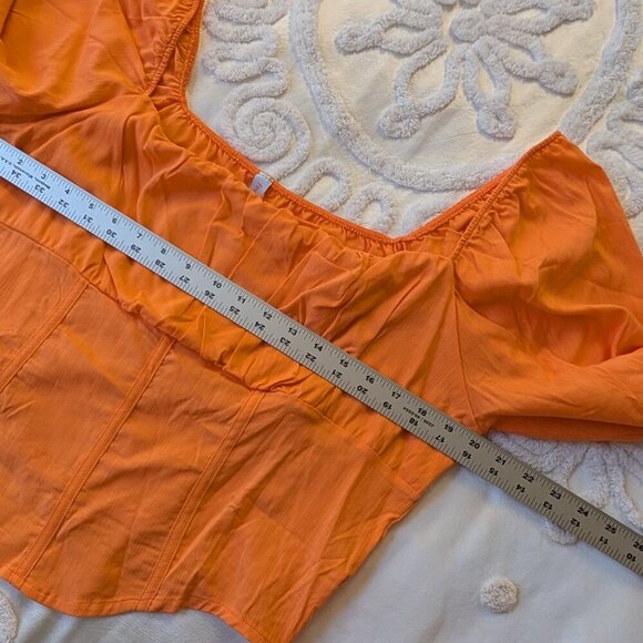 Find Me Plus 3X orange puff sleeve, faux corset, crop top blouse EUC - Picture 2 of 8
